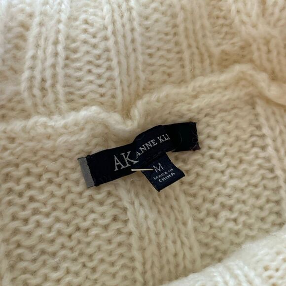 NWT Anne Klein off the shoulder towel neck cream tunic sweater sweater.  Size M - Picture 2 of 6